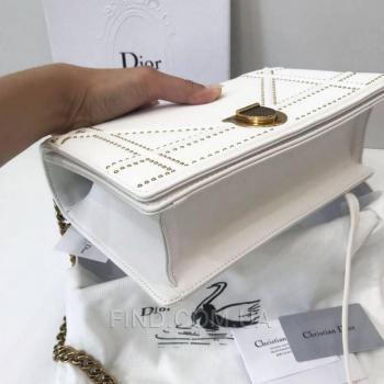 Женская сумка Dior Diorama Studded Off White (2307) реплика